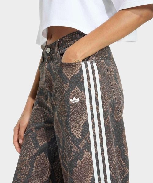 adidas（アディダス）の「スネークプリント デニム ルーズ パンツ / アディダスオリジナルス adidas Originals（その他パンツ・レディース・ブラウン・24/30/25/30/26/30/27/30/28/30/29/30/30W 30L/31W 30L/32W 30L）」の10枚目の写真