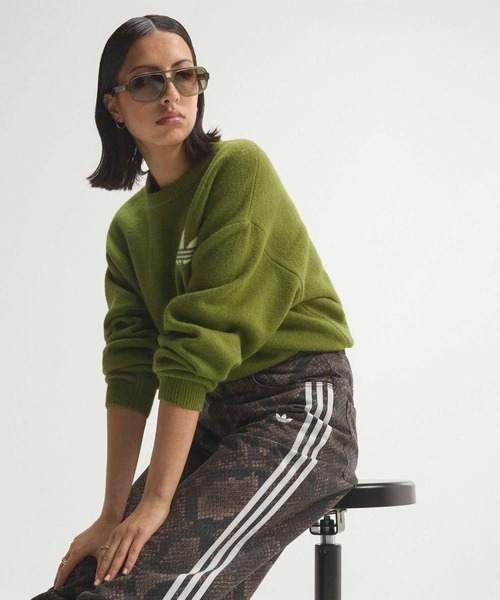 adidas（アディダス）の「スネークプリント デニム ルーズ パンツ / アディダスオリジナルス adidas Originals（その他パンツ・レディース・ブラウン・24/30/25/30/26/30/27/30/28/30/29/30/30W 30L/31W 30L/32W 30L）」の4枚目の写真