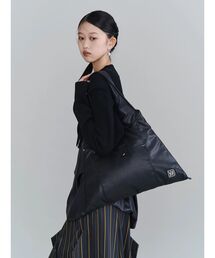 2WAY PADDED TRIANGLE BAG / 2ウェイパデッドトライアングルバッグ