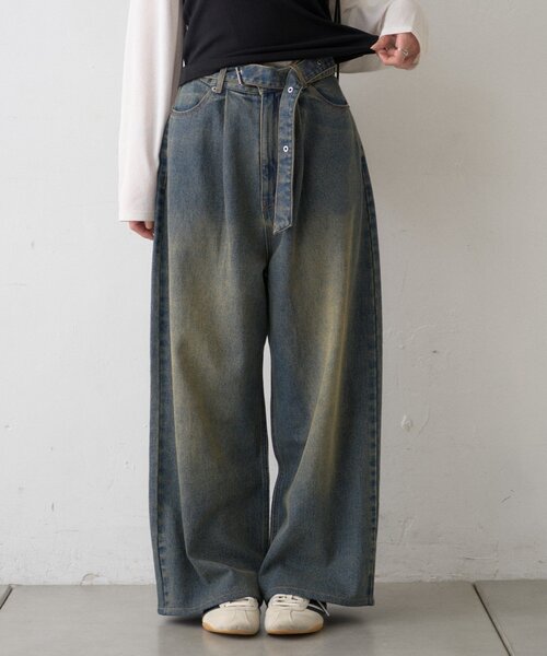 CIAOPANIC TYPY(チャオパニックティピー)の「【UNISEX】ベルト付きオーバーダイ加工ワイドデニムパンツ(デニムパンツ・レディース・ブルー/ブラウン・LARGE/MEDIUM)」の5枚目の写真