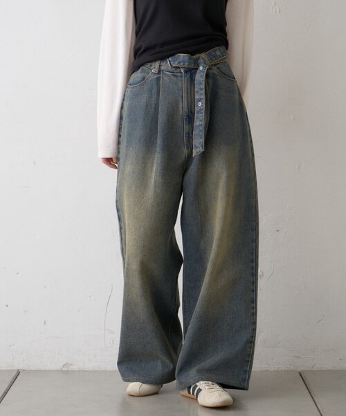 CIAOPANIC TYPY(チャオパニックティピー)の「【UNISEX】ベルト付きオーバーダイ加工ワイドデニムパンツ(デニムパンツ・レディース・ブルー/ブラウン・LARGE/MEDIUM)」の6枚目の写真
