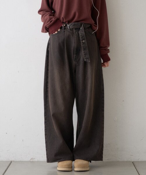 CIAOPANIC TYPY(チャオパニックティピー)の「【UNISEX】ベルト付きオーバーダイ加工ワイドデニムパンツ(デニムパンツ・レディース・ブルー/ブラウン・LARGE/MEDIUM)」の13枚目の写真