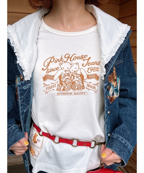 PINK HOUSE(ピンクハウス)の「テディベアラベルプリントカットソー(Tシャツ/カットソー・レディース・キナリ/レッド/ブルー/ブラック・LARGE/MEDIUM)」の1枚目の写真