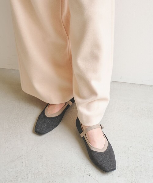 steppi（ステッピ）の「ストラップ バイカラー スクエアパンプス（パンプス・レディース・ダークブラウン系5/ブラック系1・7/7h/6h/5/4h/5h/6）」の10枚目の写真