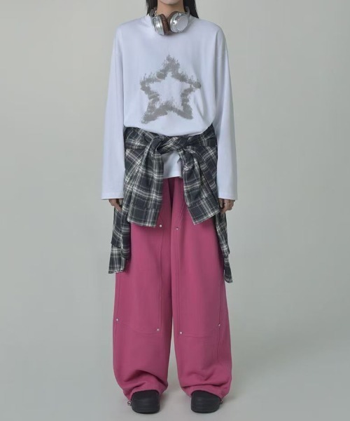 SHEPP(シープ)の「【26年秋冬新作】ヴィンテージライク スター プリント ビッグシルエット ロンT 長袖(Tシャツ/カットソー・レディース・ホワイト/ブラック・L/M)」の11枚目の写真