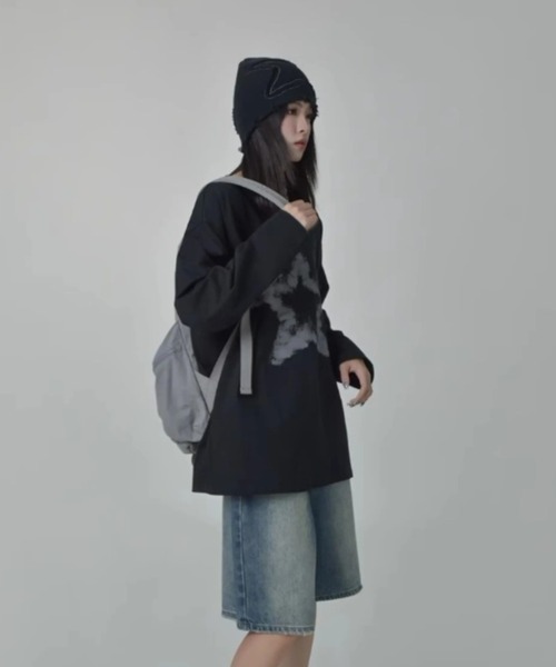 SHEPP(シープ)の「【26年秋冬新作】ヴィンテージライク スター プリント ビッグシルエット ロンT 長袖(Tシャツ/カットソー・レディース・ホワイト/ブラック・L/M)」の7枚目の写真