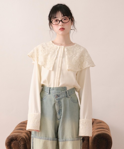 loin nuit(ロワンニュイ)の「spanglelace big collar blouse / スパンコールレースビッグカラーブラウス(シャツ/ブラウス・レディース・アイボリー・FREE)」の6枚目の写真
