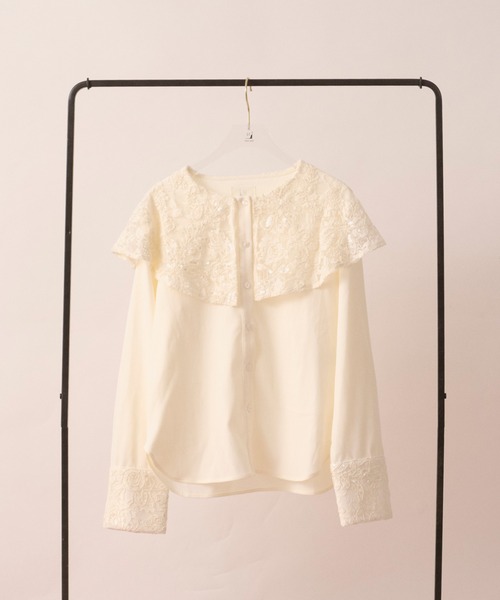 loin nuit(ロワンニュイ)の「spanglelace big collar blouse / スパンコールレースビッグカラーブラウス(シャツ/ブラウス・レディース・アイボリー・FREE)」の17枚目の写真