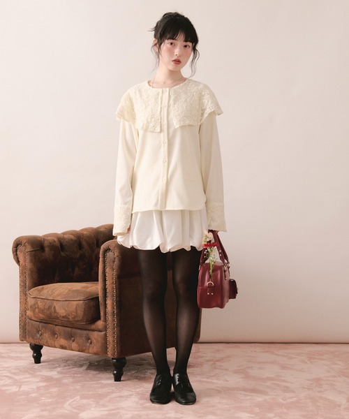 loin nuit(ロワンニュイ)の「spanglelace big collar blouse / スパンコールレースビッグカラーブラウス(シャツ/ブラウス・レディース・アイボリー・FREE)」の13枚目の写真