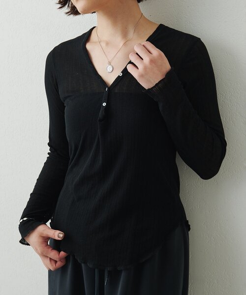 Whim Gazette(ウィムガゼット)の「【GEMINI】テレコカットソー(Tシャツ/カットソー・レディース・ブラック/オフホワイト・FREE)」の2枚目の写真