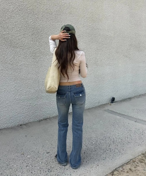 BLACKUP（ブラックアップ）の「[B-DENIM] LOW POCKET BOOTS-CUT 058（デニムパンツ・レディース・ブルー・LARGE/MEDIUM/SMALL）」の16枚目の写真