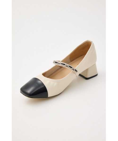 STACCATO(スタッカート)の「メゾンローヒールライトパンプス(パンプス・レディース・ブラック/ホワイト系その他・23.5cm/23cm/22.5cm/24.5cm/24cm)」の8枚目の写真