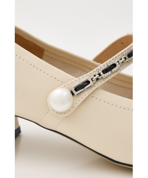STACCATO(スタッカート)の「メゾンローヒールライトパンプス(パンプス・レディース・ブラック/ホワイト系その他・23.5cm/23cm/22.5cm/24.5cm/24cm)」の10枚目の写真