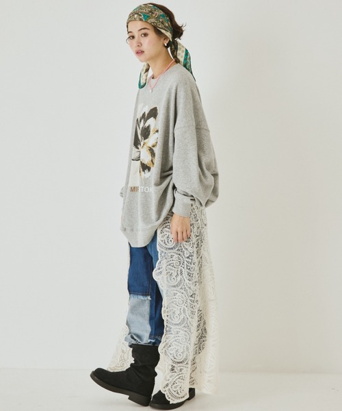 MIRROR STOKE(ミラーストーク)の「【ZOZO限定】MIRROR FACE/FLOWER SWEATSHIRT/ミラーフェイス/フラワースウェットシャツ(スウェット・レディース・グレー/オフホワイト・MEDIUM)」の20枚目の写真