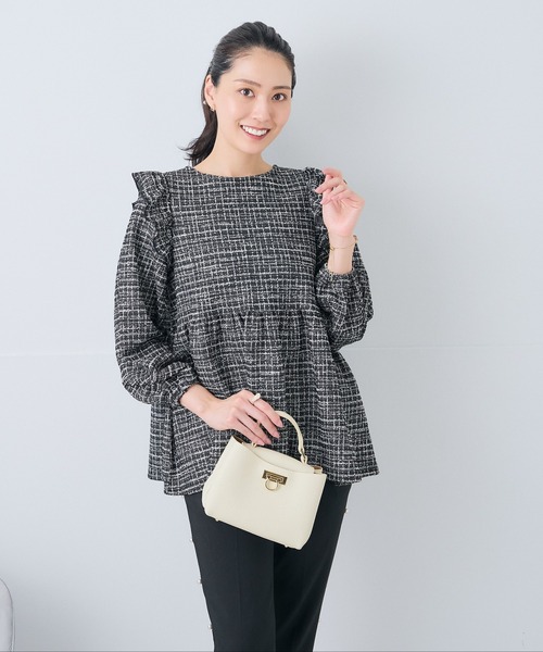 Neige(ネージュ)の「クラシカルフリルリボンツイードトップス(Tシャツ/カットソー・レディース・ベージュ/ブラック・ONE SIZE)」の15枚目の写真
