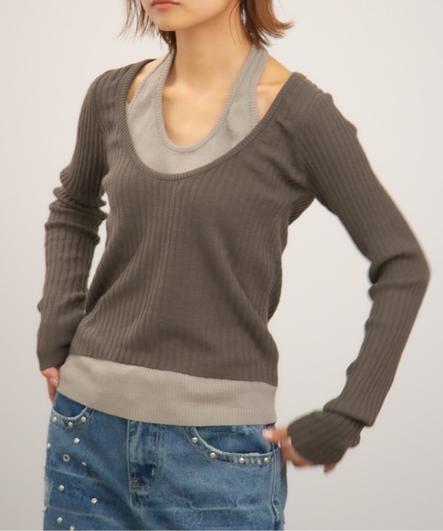 Chiina(チーナ)の「Chiina / ホルターネックレイヤード風リブトップス(ニット/セーター・レディース・アイボリー/ダークグレー/マスタード/チャコールグレー・FREE)」の1枚目の写真