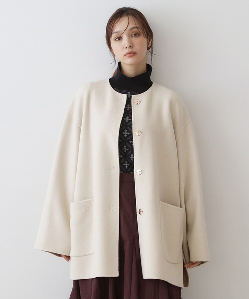 DRESSTERIOR(ドレステリア)の「Super140sリバーシブルコート(ノーカラーコート・レディース・ホワイト系7/ベージュ系その他7/グレー系その他5・36/34/38)」の1枚目の写真