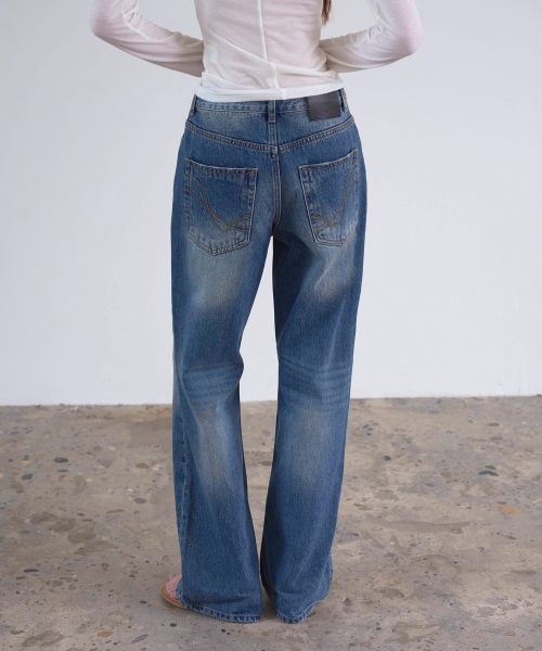 SSIN AND LEE(シンアンドリー)の「Hailey ウォッシュドデニムパンツ ミッドブルー(デニムパンツ・レディース・その他・SMALL/MEDIUM)」の7枚目の写真