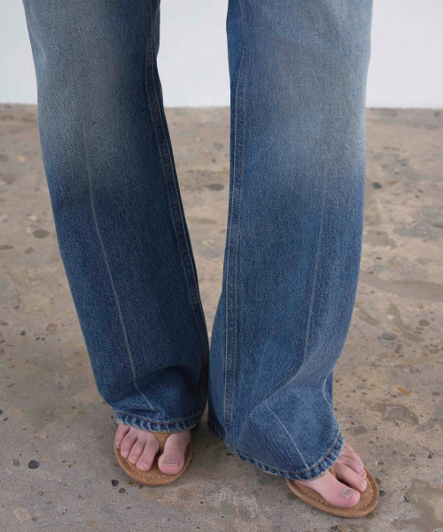 SSIN AND LEE(シンアンドリー)の「Hailey ウォッシュドデニムパンツ ミッドブルー(デニムパンツ・レディース・その他・SMALL/MEDIUM)」の3枚目の写真