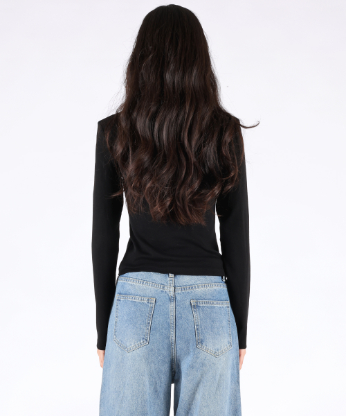 REBRENNER(リブレンナー)の「ポイントショルダー スリムフィット ロングスリーブ ブラウン(Tシャツ/カットソー・レディース・その他・FREE)」の12枚目の写真