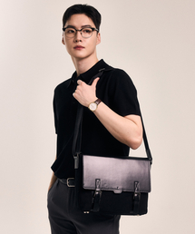 BEDFORD11TH（ベッドフォードイレブンス）の「ポリゴン ダブルベルト クロスボディ [ブラック]（メッセンジャーバッグ）」