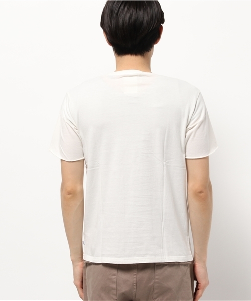 VIBGYOR(ヴィブジョー)の「ピグメントクルーネック半袖T (RM)(Tシャツ/カットソー・メンズ・ブラック/ネイビー/サックスブルー/レモンイエロー/レッド/オフホワイト/ベージュ・LARGE/MEDIUM)」の9枚目の写真