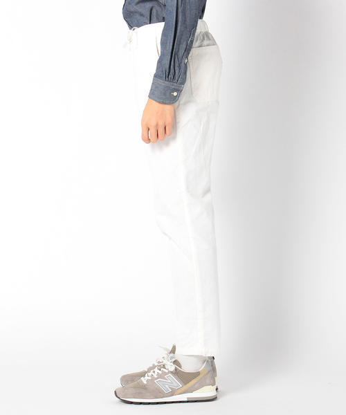 SHIPS（シップス）の「SHIPS×STILL BY HAND: SHIPS（シップス）別注 リップストップ/ホワイト テーパード イージーパンツ [Begin 5月号掲載]（その他パンツ・メンズ・ホワイト・X-LARGE/SMALL/MEDIUM/LARGE）」の2枚目の写真