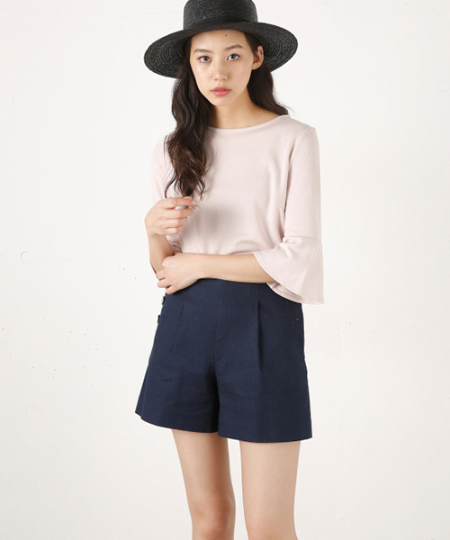 MOUSSY（マウジー）の「FLARE SLEEVE POINT TOPS（Tシャツ/カットソー・レディース・ホワイト/ライトグレー/ブラック/ピンク・FREE）」の4枚目の写真