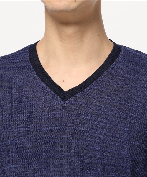 MEN'S BIGI(メンズビギ)の「VネックTシャツ/JAPAN MADE(日本製)(Tシャツ/カットソー・メンズ・グレー/ベージュ/ネイビー・MEDIUM/SMALL/LARGE)」の6枚目の写真