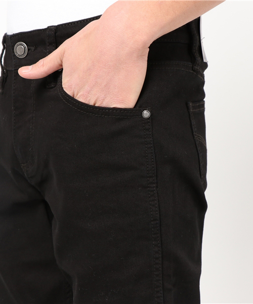 Calvin Klein Jeans（カルヴァンクラインジーンズ）の「コアブラック スリムジーンズ（デニムパンツ・メンズ・ブラック系その他/ブラック・33inch/34inch/31inch/30inch/32inch/29inch/36inch）」の10枚目の写真