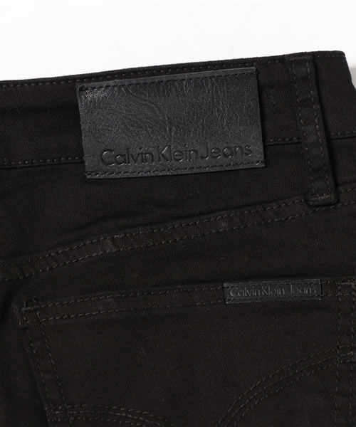 Calvin Klein Jeans（カルヴァンクラインジーンズ）の「コアブラック スリムジーンズ（デニムパンツ・メンズ・ブラック系その他/ブラック・33inch/34inch/31inch/30inch/32inch/29inch/36inch）」の12枚目の写真