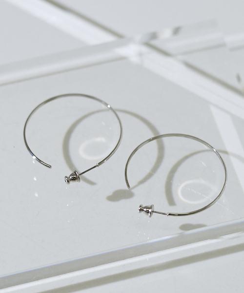 STUDIOUS（ステュディオス）の「フープシックピアス（ピアス（両耳用）・レディース・シルバー/ゴールド・FREE）」の2枚目の写真