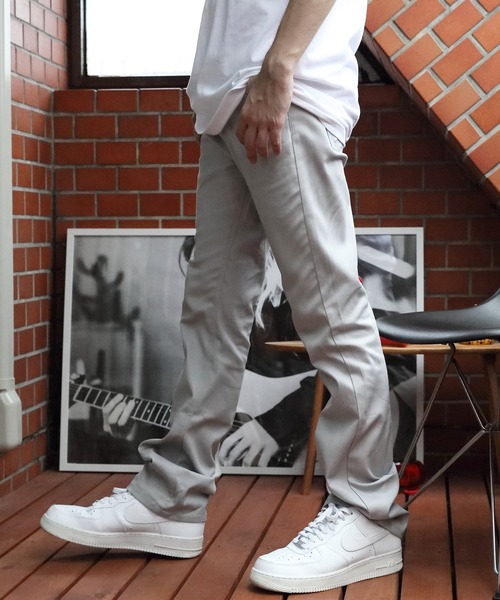 8(eight)(エイト)の「シューカットスキニーパンツ(チノパンツ・メンズ・ホワイト/ブラック/ワイン/カーキ/ネイビー/グレー/ベージュ/ライトグレー・LARGE/MEDIUM/X-LARGE)」の4枚目の写真