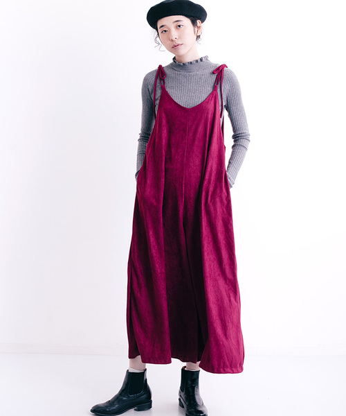 MERLOT（メルロー）の「肩リボンサロペットワイドパンツ1202（サロペット/オーバーオール・レディース・ブラック/パープル/ブルーグレー/キャメル・FREE）」の3枚目の写真