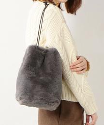 ODETTE E ODILE | O フェイクファーキンチャクバッグ(ショルダーバッグ)