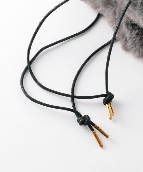 ODETTE E ODILE（オデットエオディール）の「O フェイクファーキンチャクバッグ（ショルダーバッグ・レディース・ダークグレー/ネイビー・FREE）」の7枚目の写真