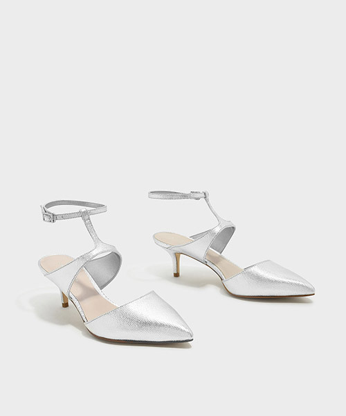 CHARLES & KEITH（チャールズ & キース）の「アンクルストラップヒール / ANKLE STRAP HEELS（パンプス・レディース・ブラック/シルバー・22.5cm/24.5cm/23.5cm/23cm/25cm）」の10枚目の写真