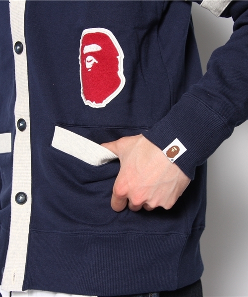 A BATHING APE（アベイシングエイプ）の「SWEAT CARDIGAN
