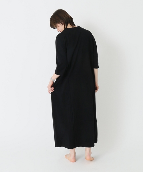 JOURNAL STANDARD LUXE(ジャーナルスタンダード ラックス)の「クラシックテンジク スタンダードクルーワンピース◆(ワンピース・レディース・ブラック/ホワイト/ネイビー/ブラウン・SMALL/MEDIUM)」の20枚目の写真