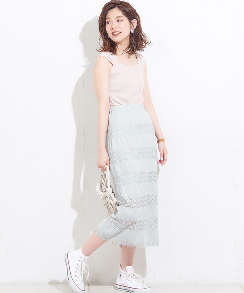 natural couture(ナチュラルクチュール)の「ワッフル太ストラップキャミ(Tシャツ/カットソー・レディース・ピンクベージュ/ブラック/レッド/アイボリー/トップグレー・FREE)」の18枚目の写真