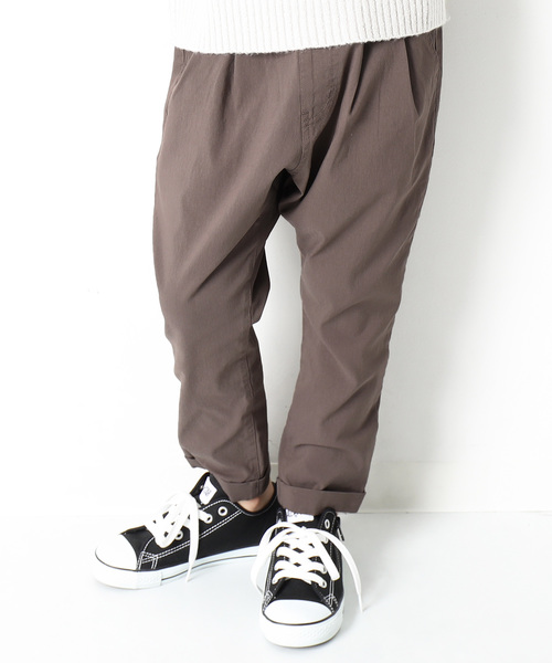 devirock（デビロック）の「ウルトラストレッチサルエルタックパンツ サルエルパンツ（その他パンツ・キッズ・ブラック/ベージュ/オフホワイト/カーキ/モカ/スモークピンク/テラコッタ/グリーン系その他/パープル系その他・100cm/120cm/130cm/140cm/150cm/160cm/110cm）」の4枚目の写真