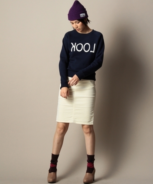 BEAUTY&YOUTH UNITED ARROWS（ビューティーアンドユースユナイテッドアローズ）の「BYBC コーデュロイ ペンシルミドルスカート 2 §　◆（スカート・レディース・ネイビー/オフホワイト・SMALL/MEDIUM）」の14枚目の写真