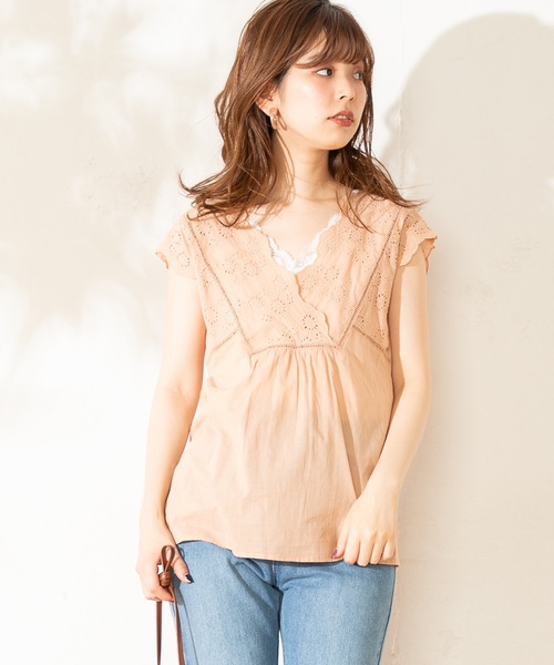 natural couture（ナチュラルクチュール）の「綿レースガーリーブラウス（Tシャツ/カットソー・レディース・ブラック/ベージュ/オフホワイト/オレンジ・FREE）」の4枚目の写真