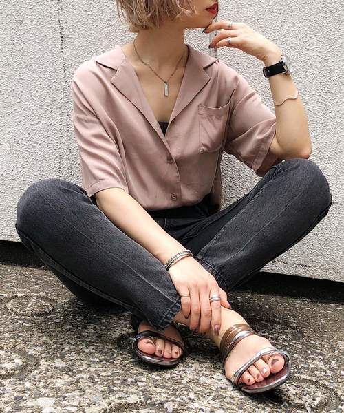 PAGEBOY（ページボーイ）の「【WEB限定】レーヨンカイキンシャツ（シャツ/ブラウス・レディース・パープル/ブルー/アイボリー/ベージュ/グリーン・FREE）」の3枚目の写真