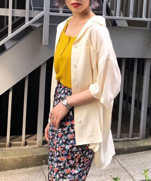 PAGEBOY（ページボーイ）の「【WEB限定】レーヨンカイキンシャツ（シャツ/ブラウス・レディース・パープル/ブルー/アイボリー/ベージュ/グリーン・FREE）」の2枚目の写真