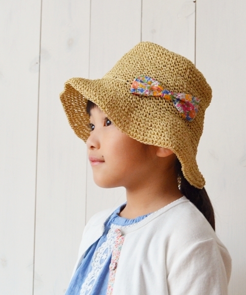 SHIPS（シップス）の「SHIPS KIDS:ペーパーブレード リボン キャペリン（キャップ・キッズ・ベージュ/ネイビー・LARGE/SMALL/MEDIUM）」の2枚目の写真