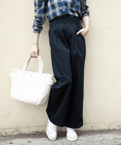 UNIVERSAL OVERALL(ユニバーサルオーバーオール)の「【UNIVERSAL OVERALL】ワイドパンツ(パンツ)」|ネイビー