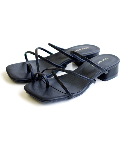 AmiAmi(アミアミ)の「細ストラップ2WAYトングサンダル(サンダル・レディース・ブラック/ベージュ/ブラウン/アイボリー/ゴールド/パイソン/キャメル/グリーン/ライトグレー/グレイッシュベージュ・LL/S/M/L)」の19枚目の写真