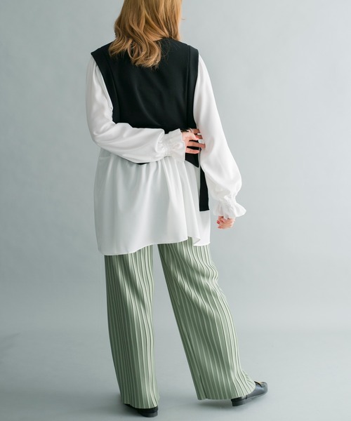 prose verse(プロズヴェール)の「カットソー×シャツドッキングプルオーバー(Tシャツ/カットソー・レディース・ブラック/カーキ/ホワイト系その他/バイオレット・フリ-)」の17枚目の写真