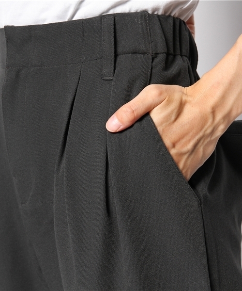 alcali(アルカリ)の「T/Rカルゼ ツータックパンツ(その他パンツ・レディース・ブラック/チャコール/オリーブ・2/3)」の10枚目の写真